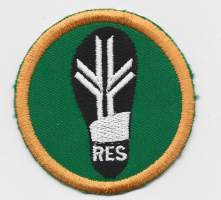 RES-   hihamerkki keltainen reunus