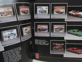 ERTL Model Kits 1985