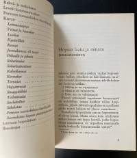 Hopeakirja - Suomen hopea- ja kultaseppätaidon vaiheita keskiajalta 1870-luvulle.