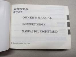 Honda XRV750 owner´s manual -käyttöohjekirja englanniksi, hollanksi ja espanjaksi, sähkökaavio mukana
