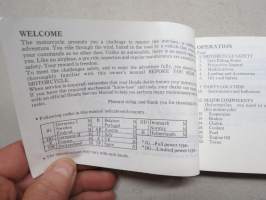 Honda XRV750 owner´s manual -käyttöohjekirja englanniksi, hollanksi ja espanjaksi, sähkökaavio mukana