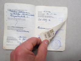 Skoda 2D Octavia Super, vm. 1962, AXB-63, omistaja autoilija Pekka Jokinen, Riihimäki -rekisteriote / registerutdrag