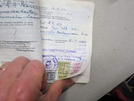 Skoda 2D Sedan 445, vm. 1959, HGY-68, omistaja myymälänhoitaja Oiva K.A. Saarela, Tammela -rekisteriote / registerutdrag