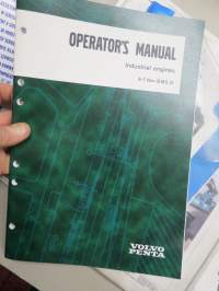 SMV 10-600B - 60-1500B vastapainotrukki, suomenkielinen käyttöohjekirja + englanninkielinen käyttöohjekirja + Volvo Penta 6-7 liter moottori käyttöohjekirja engl kie