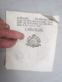 Kongl. Majestets... Pardons-Placat För Alla Förrymde och sig i Swerige uppehållande Ryttare / Dragoner, och Knechtar. -asetus, Lund 1715