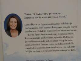 Enkeleitä hiuksissani