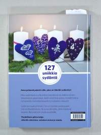 Sydämellisiä lahjoja neuloen