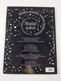 Mustat aukot