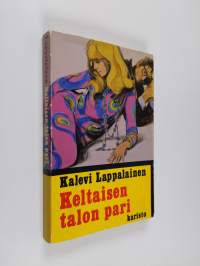 Keltaisen talon pari