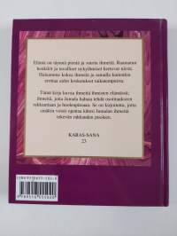 Pieni ihmeiden kirja - Raamatun ja oman aikamme ihmisten kertomuksia