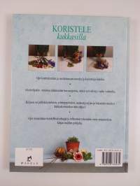 Koristele kukkasilla