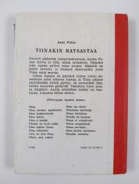 Tiinakin ratsastaa