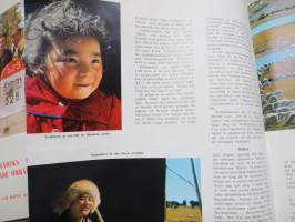 Kina 1973 nr 6 -kinesisk propaganda / kiinalainen propagandalehti, ruotsinkielinen