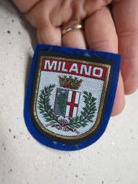 Milano -hihamerkki, kangasmerkki -matkamuistomerkki