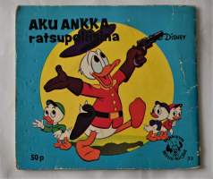Disneyn Minni kirjat 33  Aku Ankka ratsupoliisina