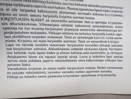 Kirjoituksen alkeet 1 -oppikirja