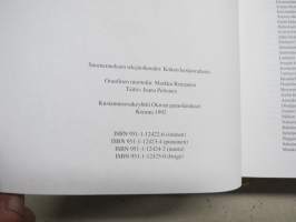 Perheraamattu 1992 (Perhe-Raamattu), ei nimeä / nimiä, perhetietosivut käyttämättömät -Family Bible, in finnish