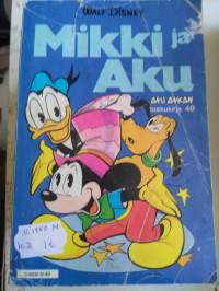 Aku ankan taskukirja 49 ,mikki ja Aku v.1980