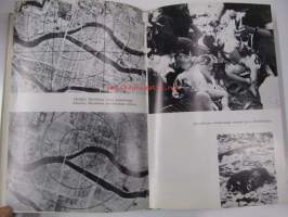Hiroshiman lentäjät : Kuvaus Hiroshiman ja Nagasakin pommittajista