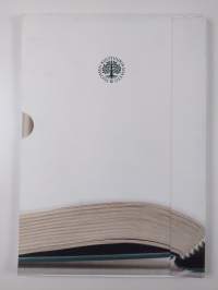 Suomen kulttuurirahaston vuosikertomus 2006-2007 (pahvikotelossa)