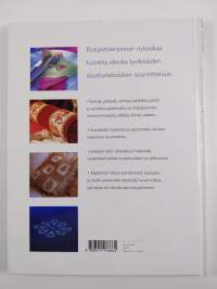Orvokista apilaan : sisusta ristipistoin