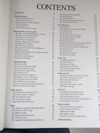 Modern fighting men - Uniforms and equipment since World War II