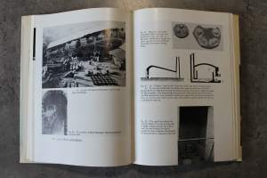 The World of Japanese Ceramics