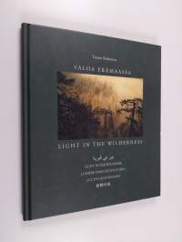 Valoa erämaassa = Light in the wilderness = Licht in der Wildmark = Lumiere dans les solitudes = Luz en las soledades = Genya no hika