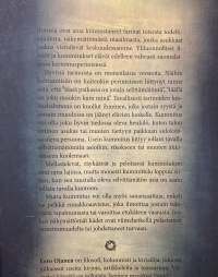 Suuri suomalainen kummituskirja - Kotimaiset kauhutarinat kautta aikojen