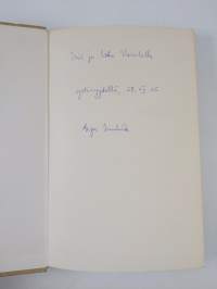 Lintujen aika (signeerattu, tekijän omiste)
