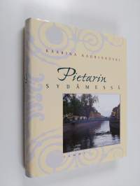 Pietarin sydämessä (ERINOMAINEN)