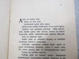 Mitä on itämaalainen filosofia? Tähän kysymykseen saa jokainen kirjan lukija itse vastata.