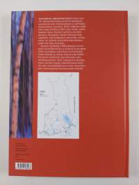 Suomalainen sukunimikartasto 2 : Karjalassa esiintyneet nimet = Atlas of Finnish surnames : Karelian names