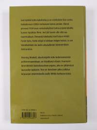 Varjot kasvavat hämärässä