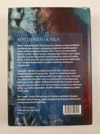 Mysteerien huvila