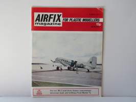 Airfix Magazine April 1971