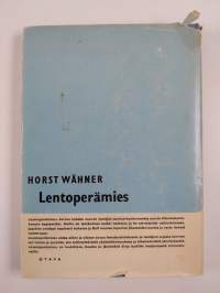 Lentoperämies : nuoren lentäjän tarina