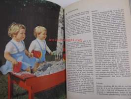 Knaurs Handarbeitsbuch