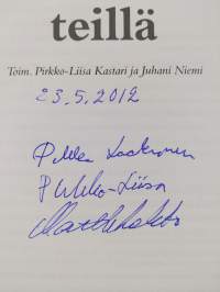 Kultaisilla teillä : hämäläisen kirjallisuuden antologia (signeerattu, tekijän omiste)