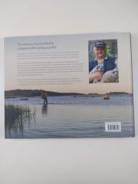 Aarresaaret : Helsingin saariston uskomaton luonto (signeerattu)