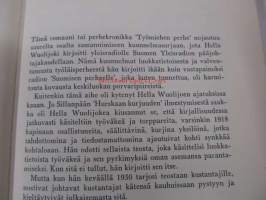 Työmiehen perhe : työmies Rantasen perheen kronikka vuosilta 1895-1945