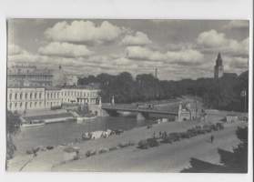 Turku Aurajoki -  paikkakuntakortti valokuvpostikortti postikortti kulkematon