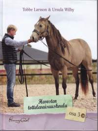Hevosten tottelevaisuuskoulu 1-4, 2015.