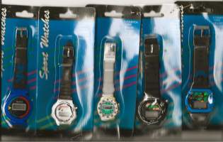 5 kpl erä Sport Watches alkuperäisissä avaamattomissa pakkauksissa  - rannekello