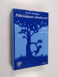 Pähkinäpuun siimeksessä : novelleja