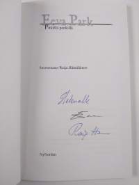 Pitkällä penkillä (signeerattu, tekijän omiste, ERINOMAINEN)