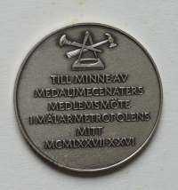 Till minne av Medalmecenatens medlemsmöte   mitali taidemitali  38 mm  hopeaa 0.925   28 g