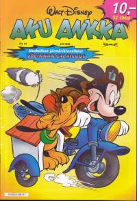 Aku Ankka 1998 N:o 37 (2.9.1998). Vauhdikas jännäriklassikko: Yölinnan salaisuus + iso sisäkansikuva sarjan piirroksesta.