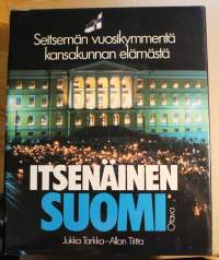 Itsenäinen Suomi - Seitsemän vuosikymmentä kansakunnan elämästä, 1987. Kronologisesti etenevä, monipuolinen kirja itsenäisen Suomen vaiheista maailmanhistoriassa