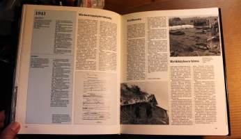 Itsenäinen Suomi - Seitsemän vuosikymmentä kansakunnan elämästä, 1987. Kronologisesti etenevä, monipuolinen kirja itsenäisen Suomen vaiheista maailmanhistoriassa